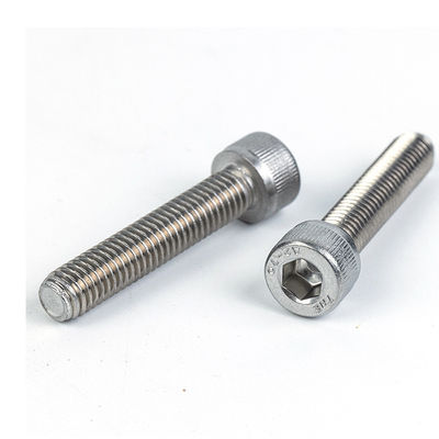 산업용 스틸로 만든 톱니머리, 톱니머리