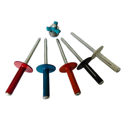 A2-70/A4-80 등급 및 DIN 표준의 내구성 있는 방수 리벳의 신뢰할 수 있는 생산자